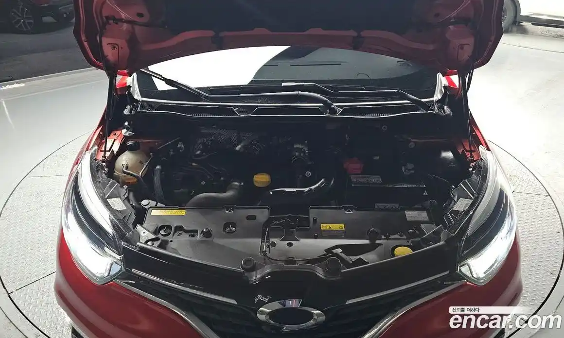 Renault QM3 2019 1.5 Автомат в Москве № 177528, фото 6