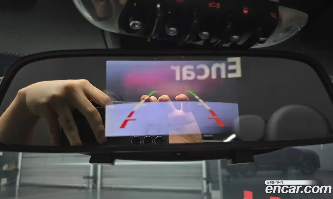 Mini Cooper Convertible 2015 1.6 Автомат в Москве № 179874, фото 14