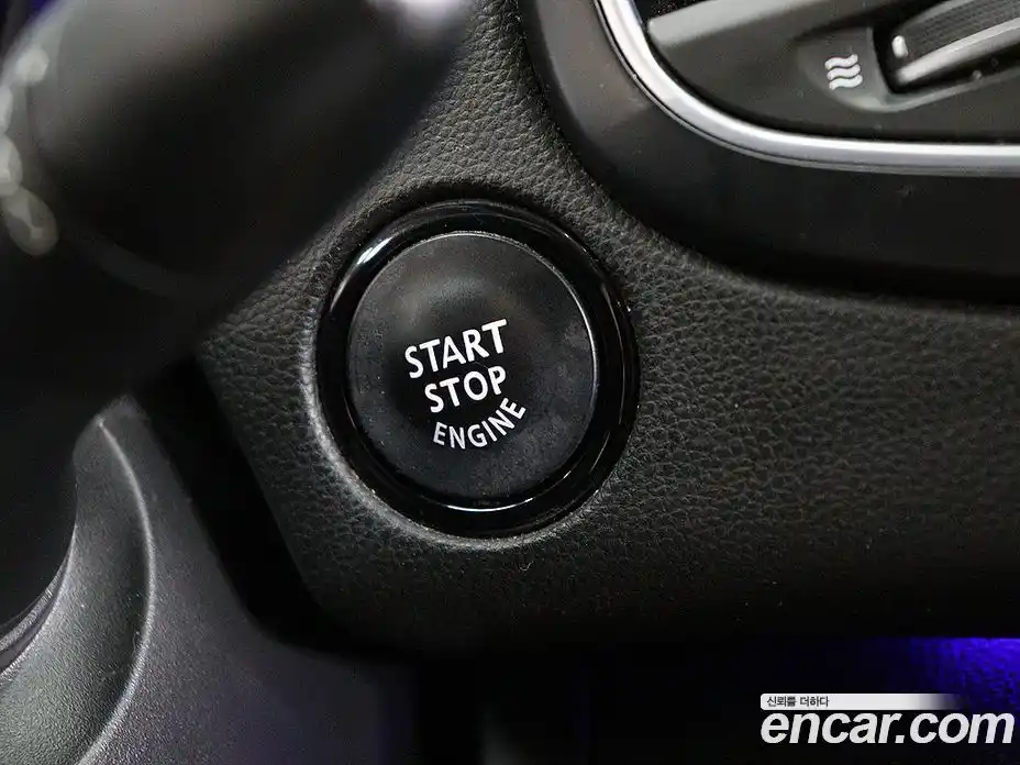 Renault SM6 2016 1.6 Автомат в Москве № 186675, фото 17