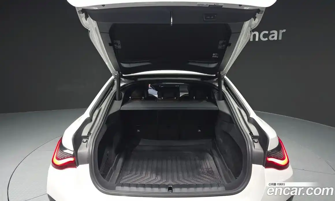 BMW 4-Series 2024 2.0 Автомат в Москве № 187863, фото 13