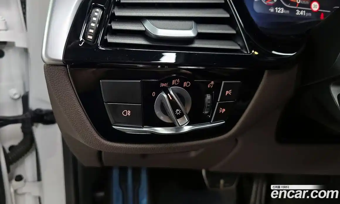 BMW 5-Series 2021 2.0 Автомат в Москве № 189100, фото 5