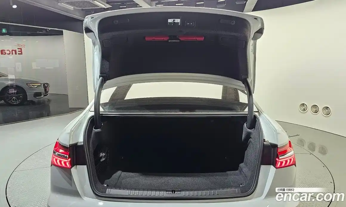 Audi A6 2022 2.0 Автомат в Москве № 189776, фото 17