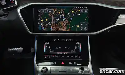 Audi A6 2022 2.0 Автомат в Москве № 189776, миниатюра 10