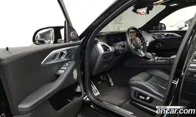 BMW XM 2023 4.4 Автомат в Москве № 191185, миниатюра 10