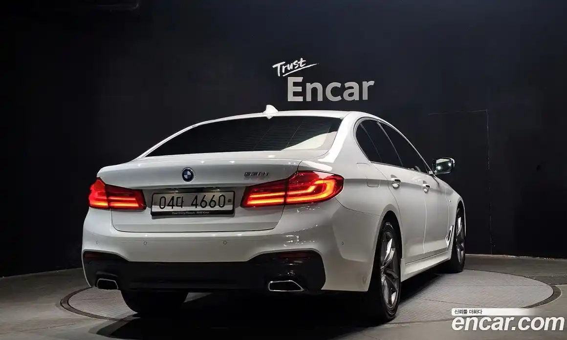 BMW 5-Series 2018 2.0 Автомат в Москве № 192767, фото 18