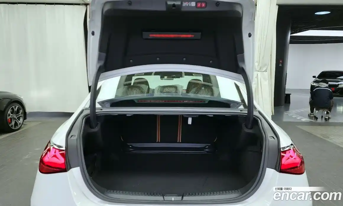 Mercedes-Benz E-Class 2026 2.0 Автомат в Москве № 193676, фото 15