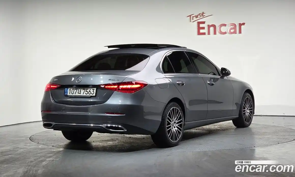 Mercedes-Benz C-Class 2022 2.0 Автомат в Москве № 194188, фото 17