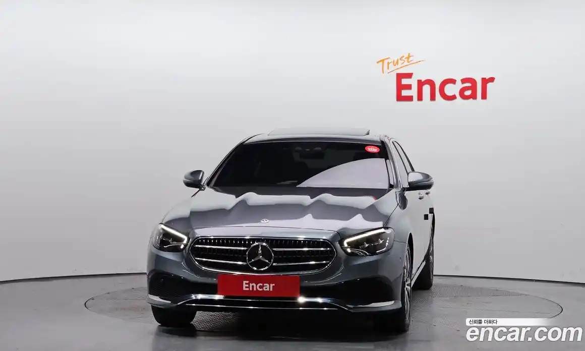 Mercedes-Benz E-Class 2021 2.0 Автомат в Москве № 194325, фото 5