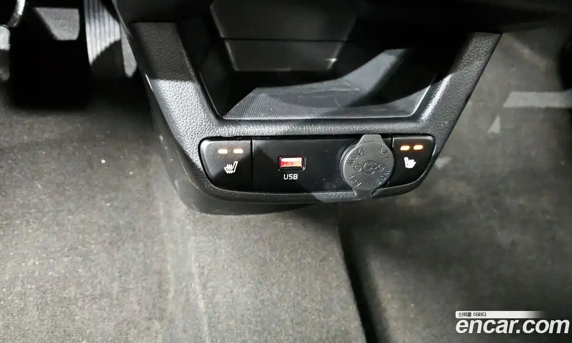 Kia Ray 2023 1.0 Автомат в Москве № 19440, фото 12