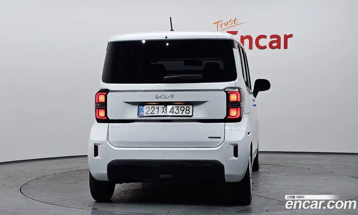 Kia Ray 2023 1.0 Автомат в Москве № 19440, фото 7