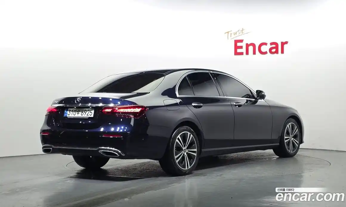 Mercedes-Benz E-Class 2022 2.0 Автомат в Москве № 194753, фото 20