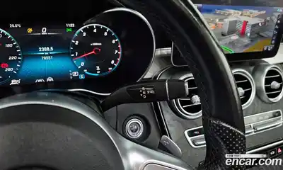 Mercedes-Benz C-Class 2021 2.0 Автомат в Москве № 194934, миниатюра 2