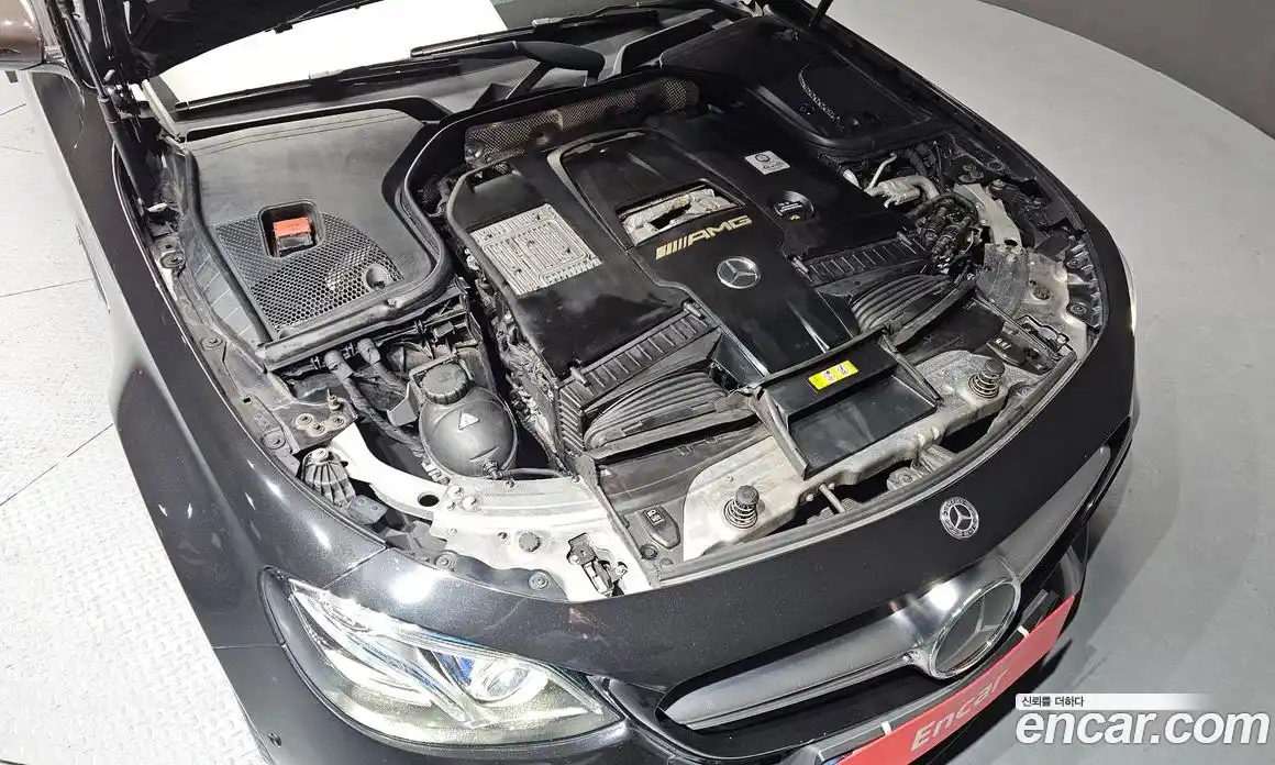 Mercedes-Benz E-Class 2018 4.0 Автомат в Москве № 195514, фото 11