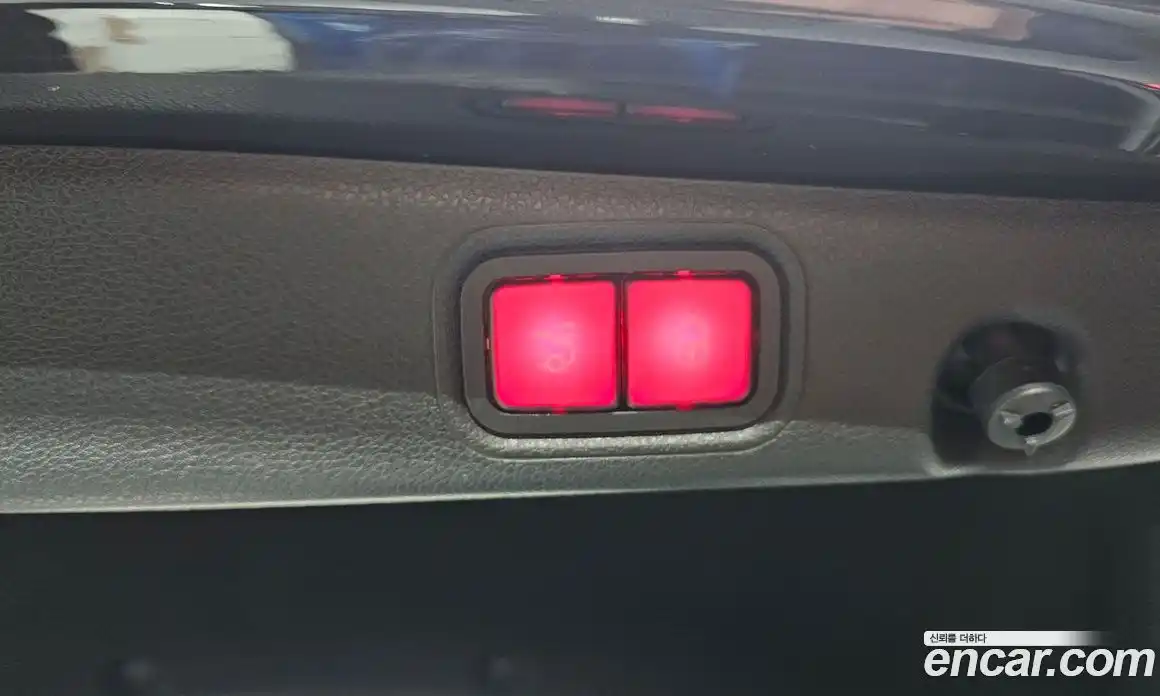 Mercedes-Benz E-Class 2018 4.0 Автомат в Москве № 195514, фото 18