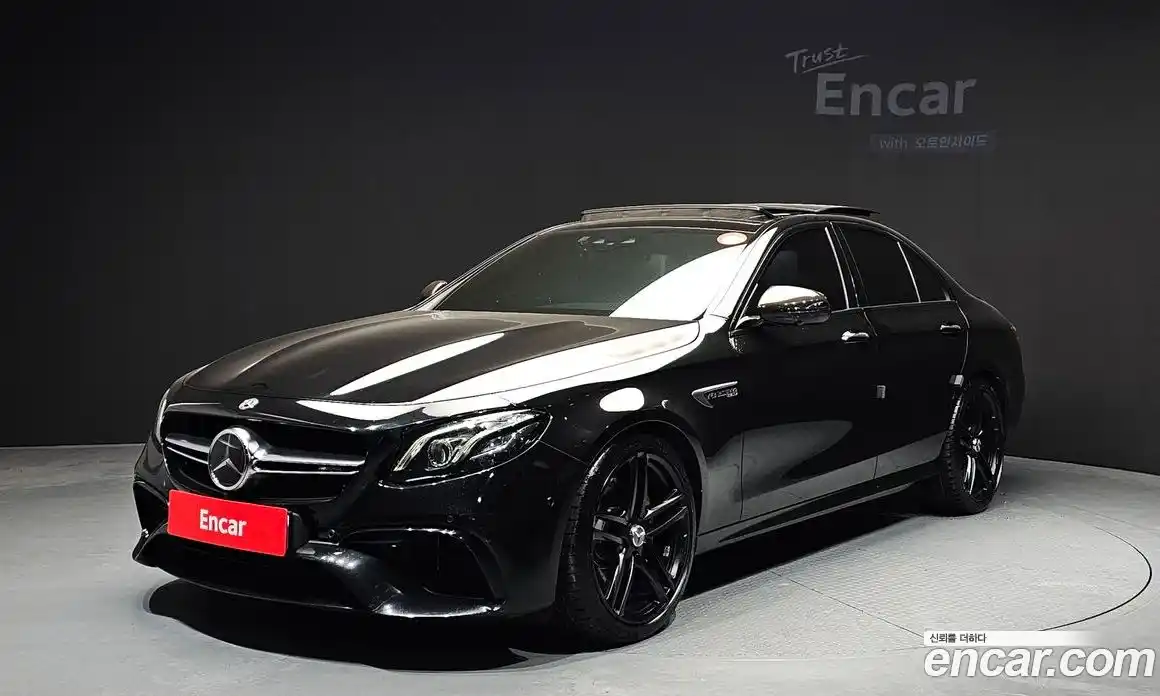 Mercedes-Benz E-Class 2018 4.0 Автомат в Москве № 195514, фото 8