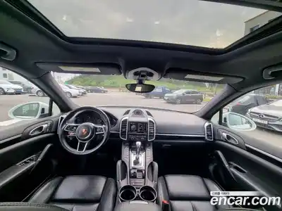 Porsche Cayenne 2016 3.6 Автомат в Москве № 197713, миниатюра 11