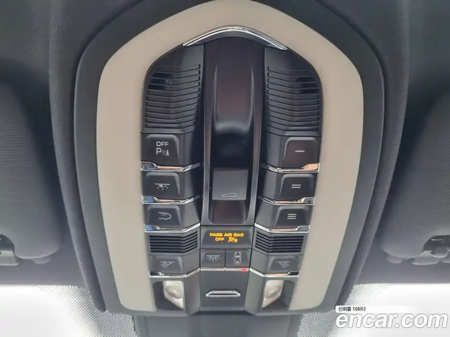 Porsche Cayenne 2016 3.6 Автомат в Москве № 197713, фото 17