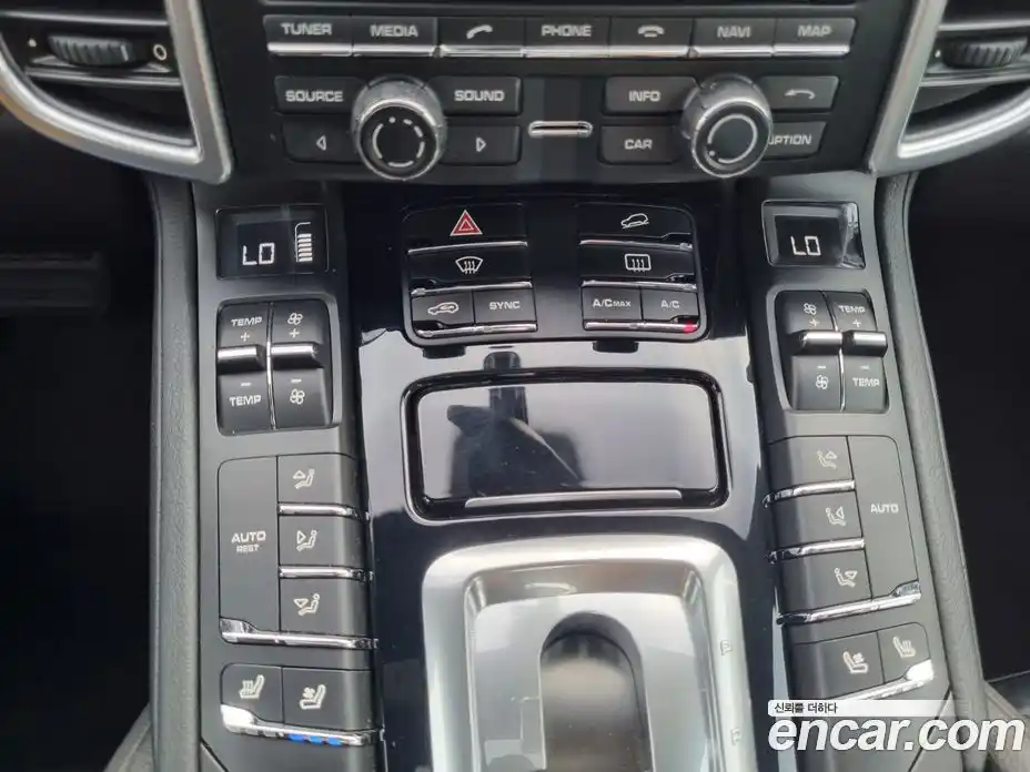 Porsche Cayenne 2016 3.6 Автомат в Москве № 197713, фото 9