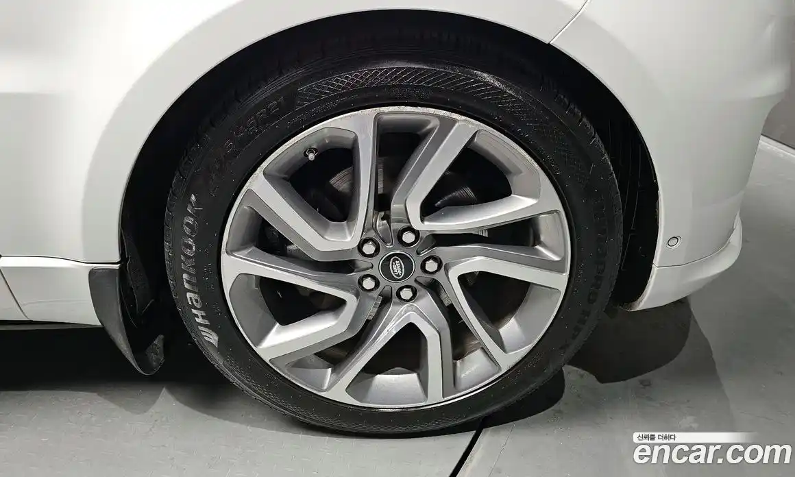 Land Rover Range-Rover Sport 2019 3.0 Автомат в Москве № 198209, фото 11