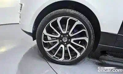 Land Rover Range-Rover 2017 4.4 Автомат в Москве № 198252, миниатюра 4