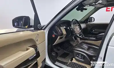 Land Rover Range-Rover 2017 4.4 Автомат в Москве № 198252, миниатюра 8