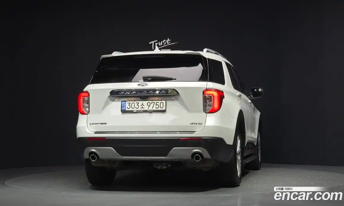 Ford Explorer 2022 2.3 Автомат в Москве № 199910, фото 12