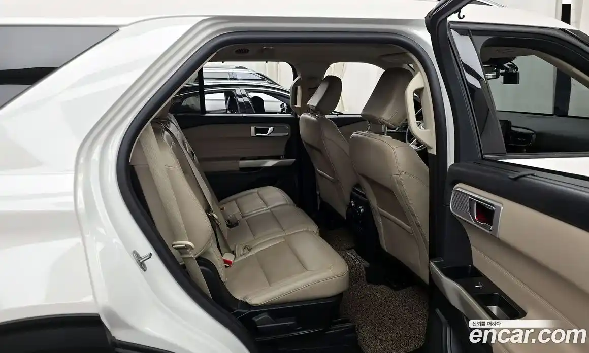 Ford Explorer 2022 2.3 Автомат в Москве № 199910, фото 14