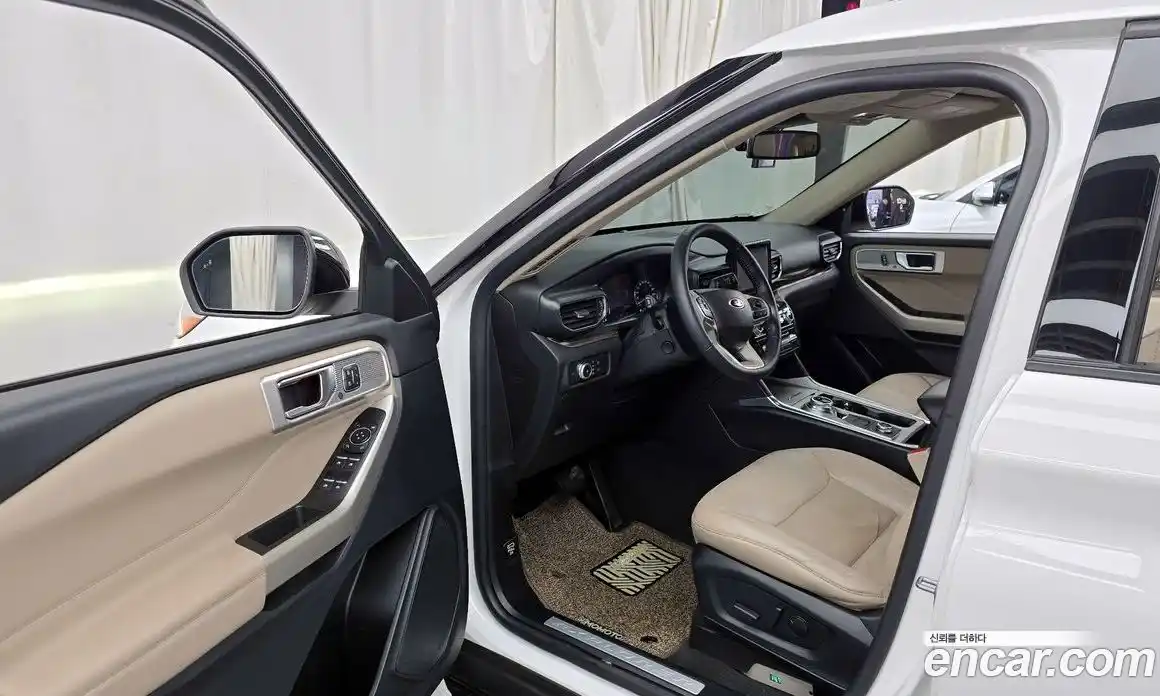 Ford Explorer 2022 2.3 Автомат в Москве № 199910, фото 5