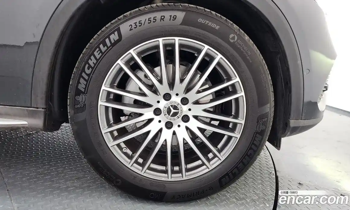 Mercedes-Benz GLC-Class 2025 2.0 Автомат в Москве № 200432, фото 20