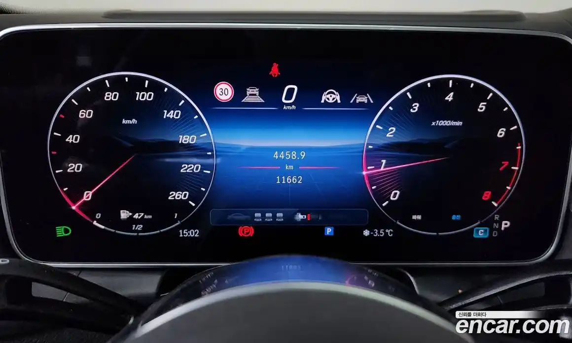 Mercedes-Benz GLC-Class 2025 2.0 Автомат в Москве № 200432, фото 4