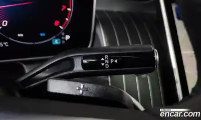 Mercedes-Benz GLC-Class 2025 2.0 Автомат в Москве № 200432, миниатюра 7