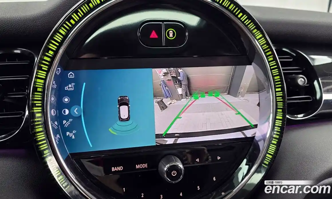 Mini Cooper 2022 1.5 Автомат в Москве № 201126, фото 15