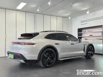 Porsche Taycan 2025 0.1 Автомат в Москве № 212138, миниатюра 2