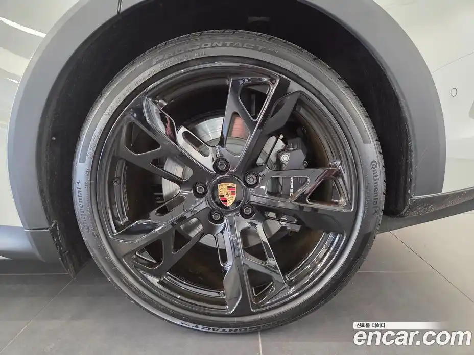 Porsche Taycan 2025 0.1 Автомат в Москве № 212138, фото 5