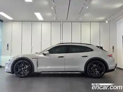 Porsche Taycan 2025 0.1 Автомат в Москве № 212138, миниатюра 6