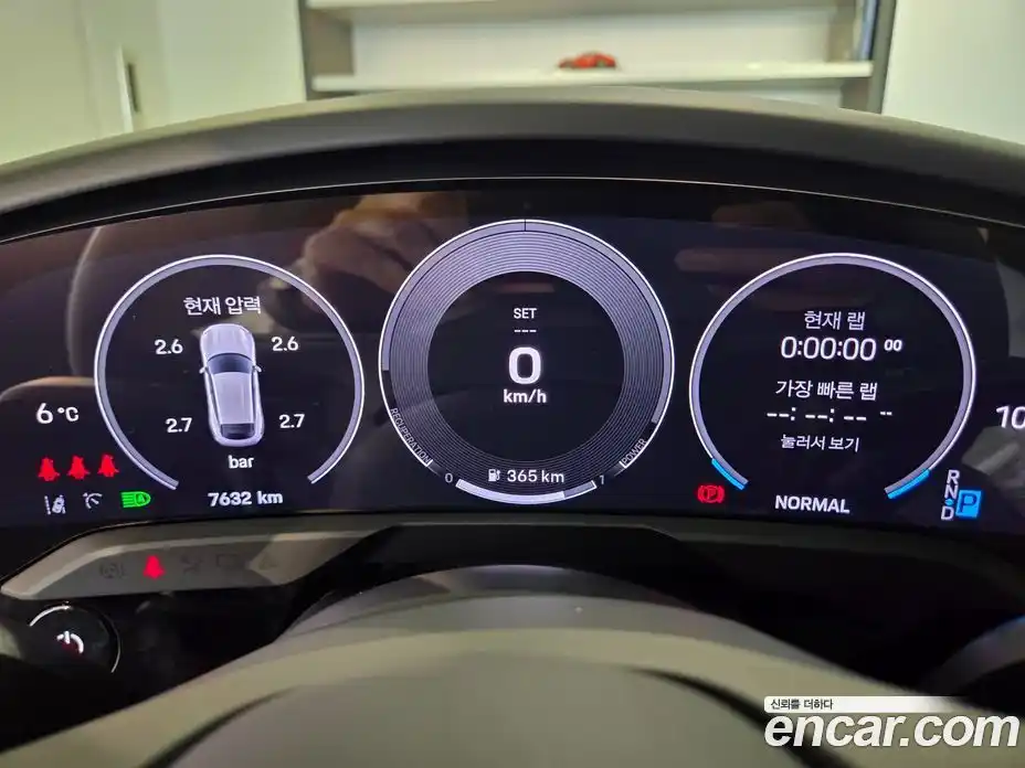 Porsche Taycan 2025 0.1 Автомат в Москве № 212138, фото 8