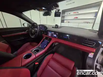 Porsche Taycan 2025 0.1 Автомат в Москве № 212138, миниатюра 9