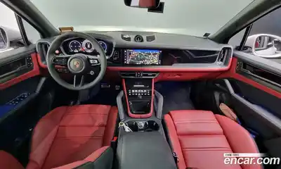 Porsche Cayenne 2025 4.0 Автомат в Москве № 212929, миниатюра 5