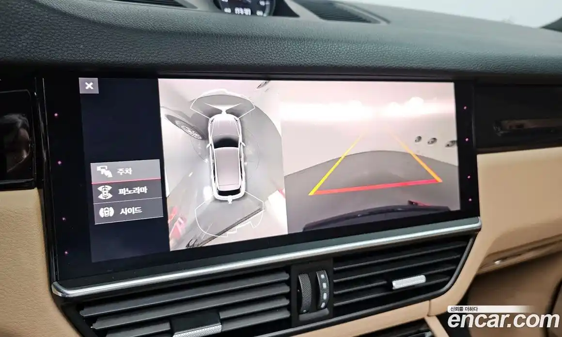 Porsche Cayenne 2021 3.0 Автомат в Москве № 213259, фото 12