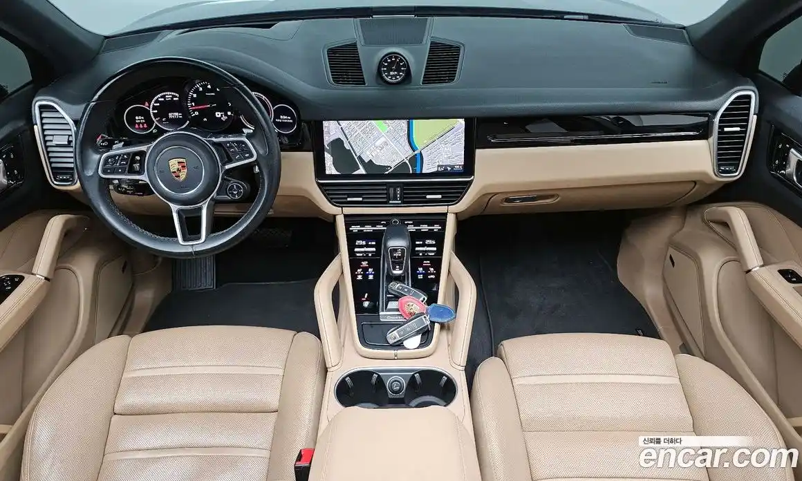 Porsche Cayenne 2021 3.0 Автомат в Москве № 213259, фото 3