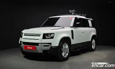 Land Rover Defender, 2022