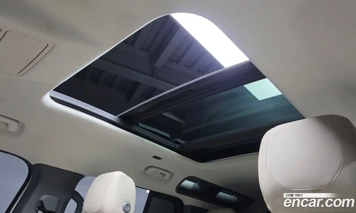 Land Rover Defender 2022 3.0 Автомат в Москве № 213343, фото 19