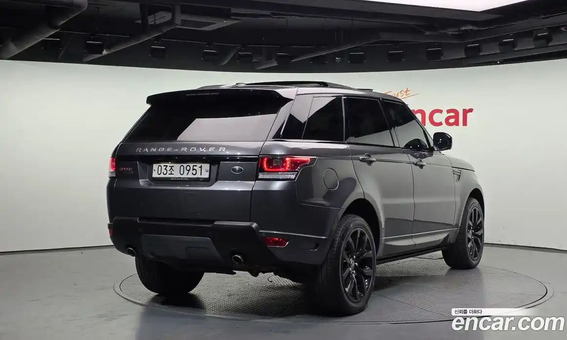 Land Rover Range-Rover Sport 2016 3.0 Автомат в Москве № 213738, фото 7