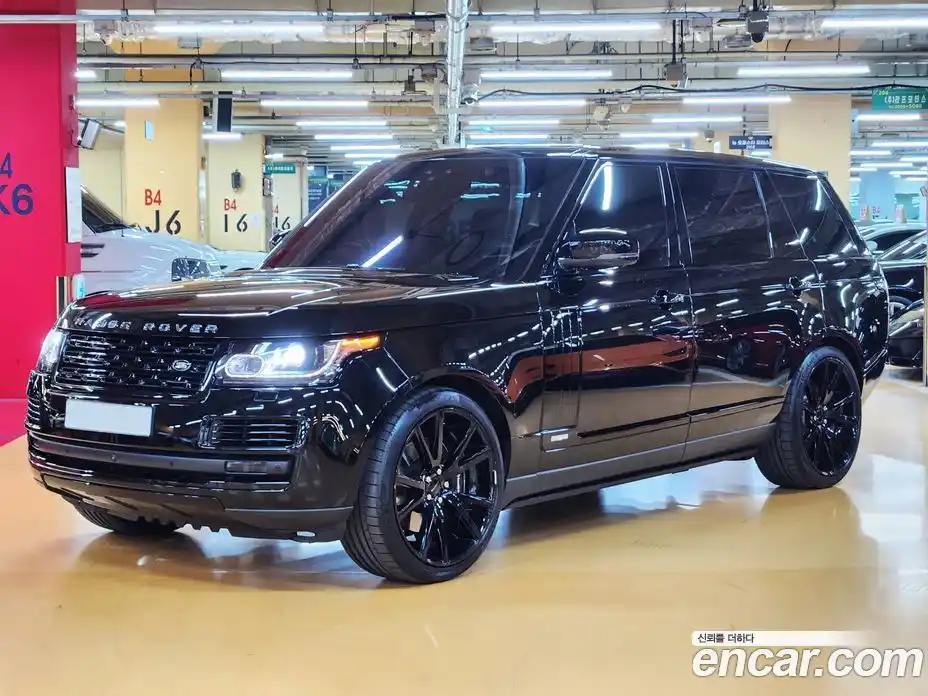 Land Rover Range-Rover 2017 5.0 Автомат в Москве № 213819, фото 1