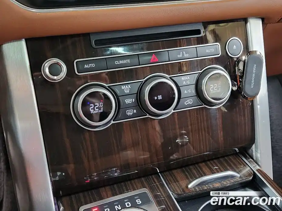 Land Rover Range-Rover 2017 5.0 Автомат в Москве № 213819, фото 12