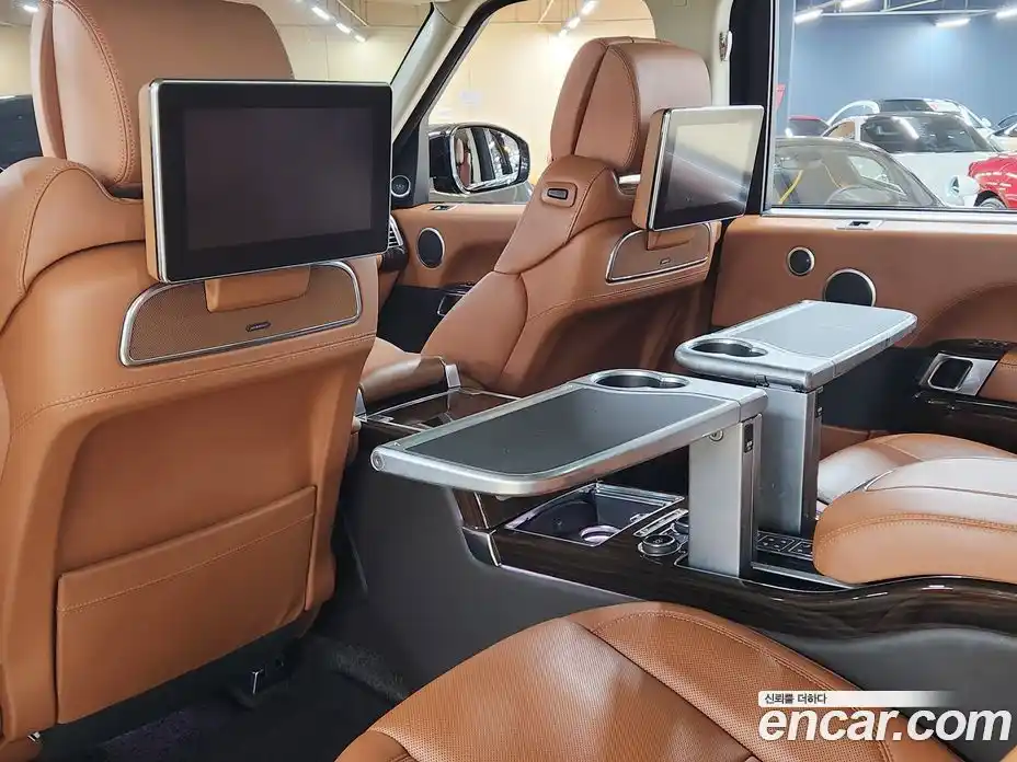 Land Rover Range-Rover 2017 5.0 Автомат в Москве № 213819, фото 17