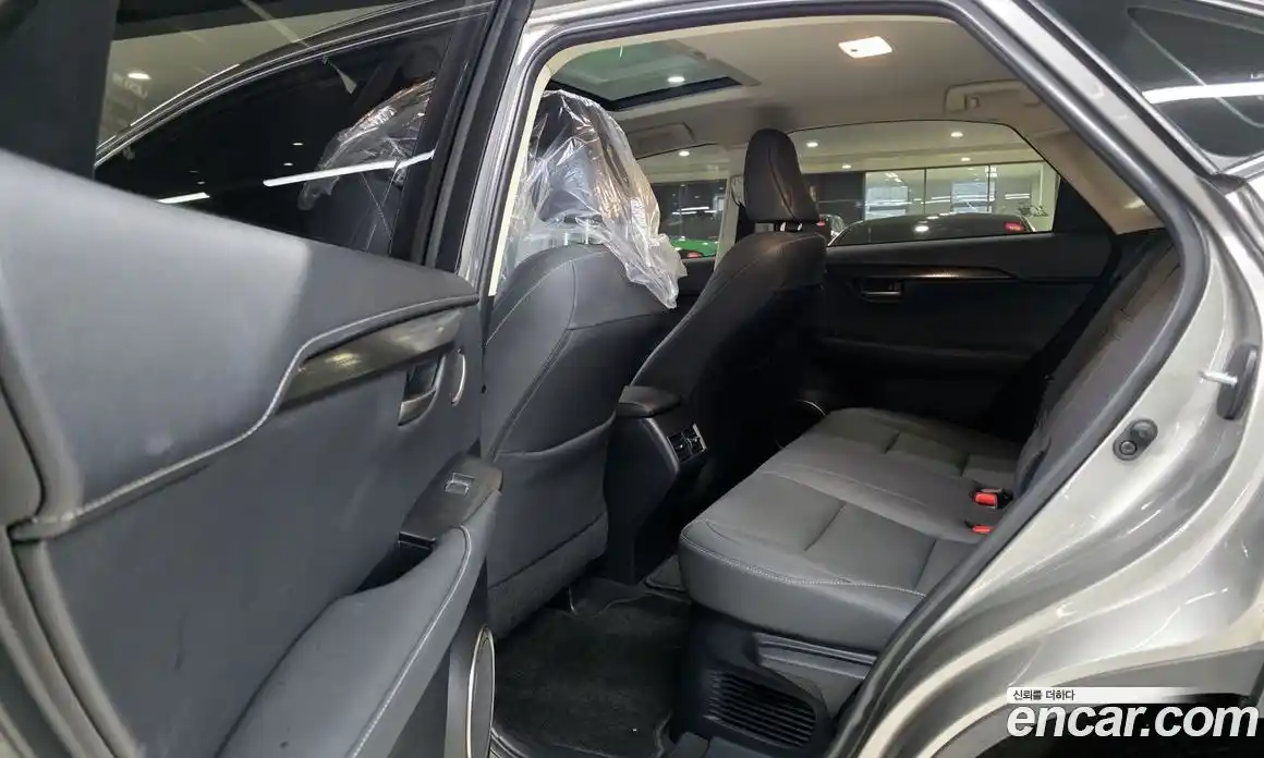 Lexus NX 2021 2.5 Автомат в Москве № 214772, фото 11