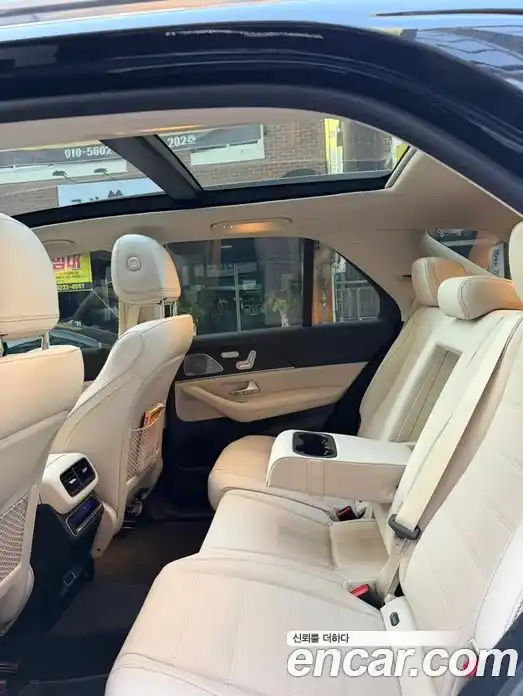 Mercedes-Benz GLE-Class 2024 3.0 Автомат в Москве № 218561, фото 4