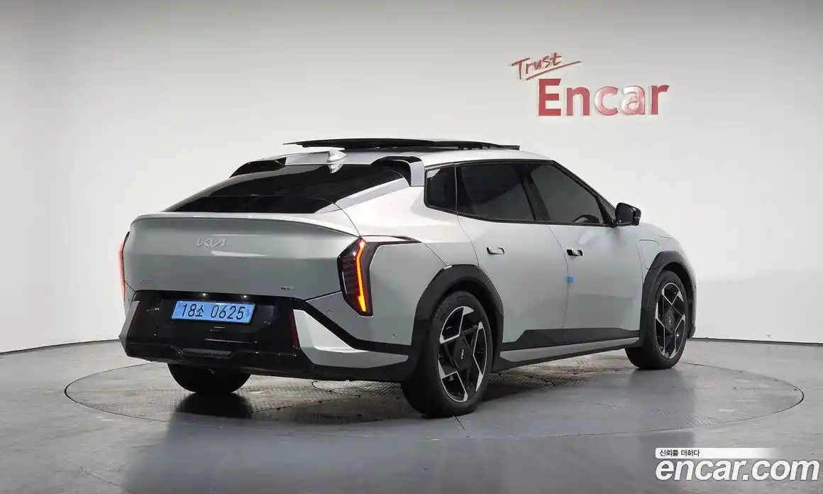 Kia EV4 2026 0.2 Автомат в Москве № 21908, фото 6