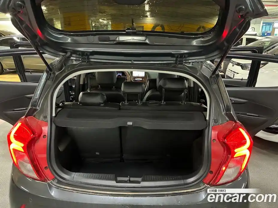 Chevrolet Spark 2017 1.0 Автомат в Москве № 219590, фото 13